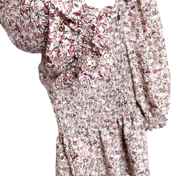 New with Tag Women's Max Studio Floral Smocked Bodice Long Sleeve Ruffle Blouse - Picture 4 of 16